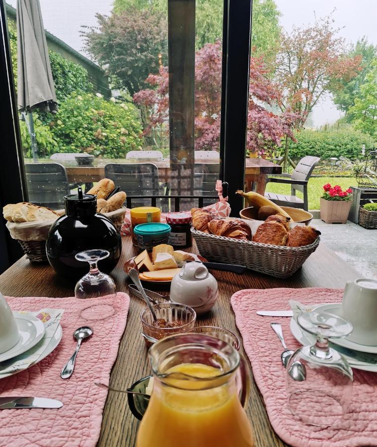 Entre Monts Et Collines B&B Et Spa En Option Екстериор снимка