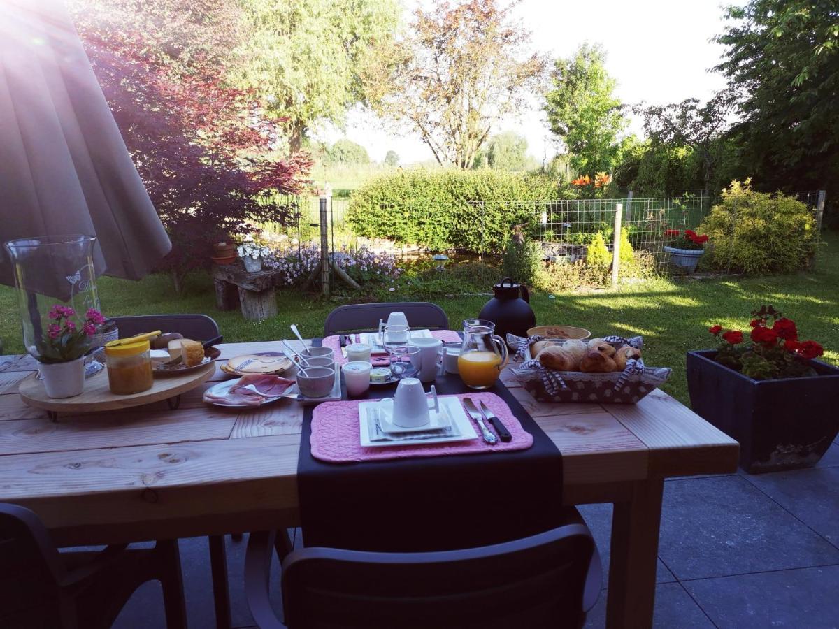 Entre Monts Et Collines B&B Et Spa En Option Екстериор снимка