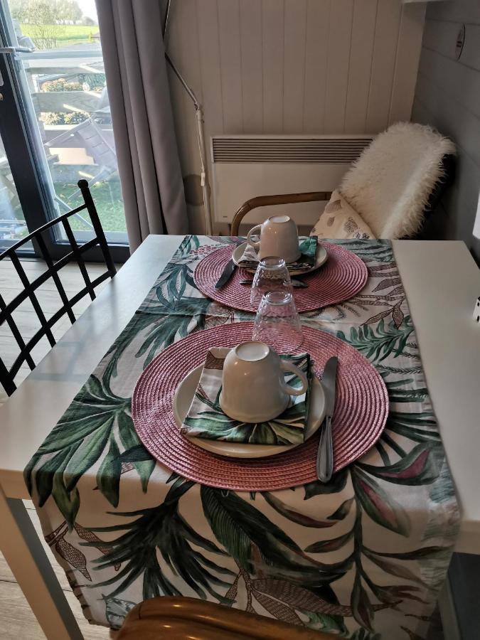 Entre Monts Et Collines B&B Et Spa En Option Екстериор снимка